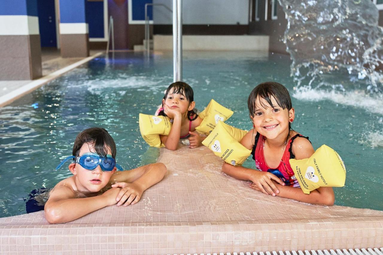 Family Hotel Andes - Only For Family 비고디파사 외부 사진
